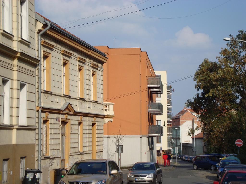 Apartment Smichov Prague Exterior photo